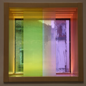 Seitenschiebefenster Laminiertes lila Echt-Antik Glas verschiebbar auf mehrere Ebenen