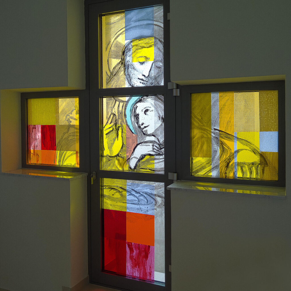 Fensterkreuz mit Isolierglas aus Schmelzglas